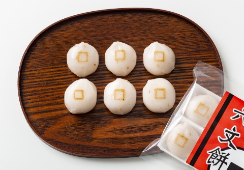 焼印とシールの両方を使ったオリジナル商品の写真